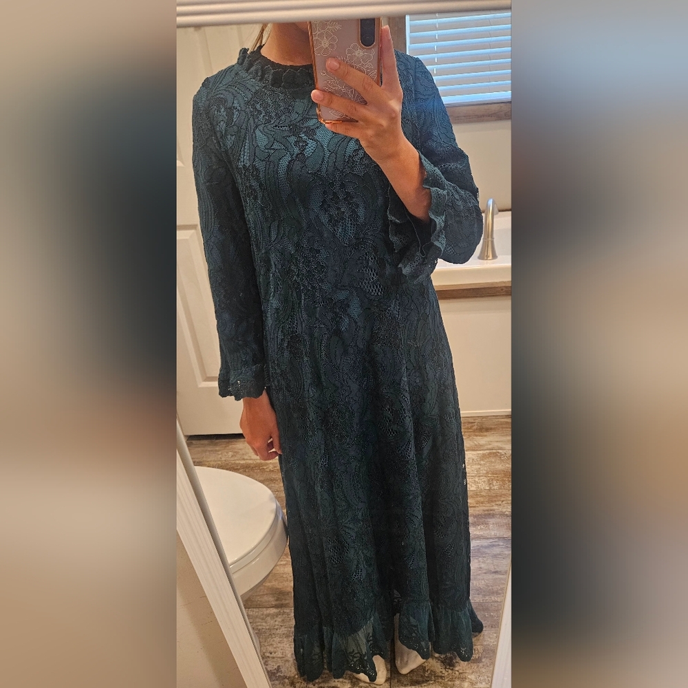 Dainty Jewells Teal Lace Dress